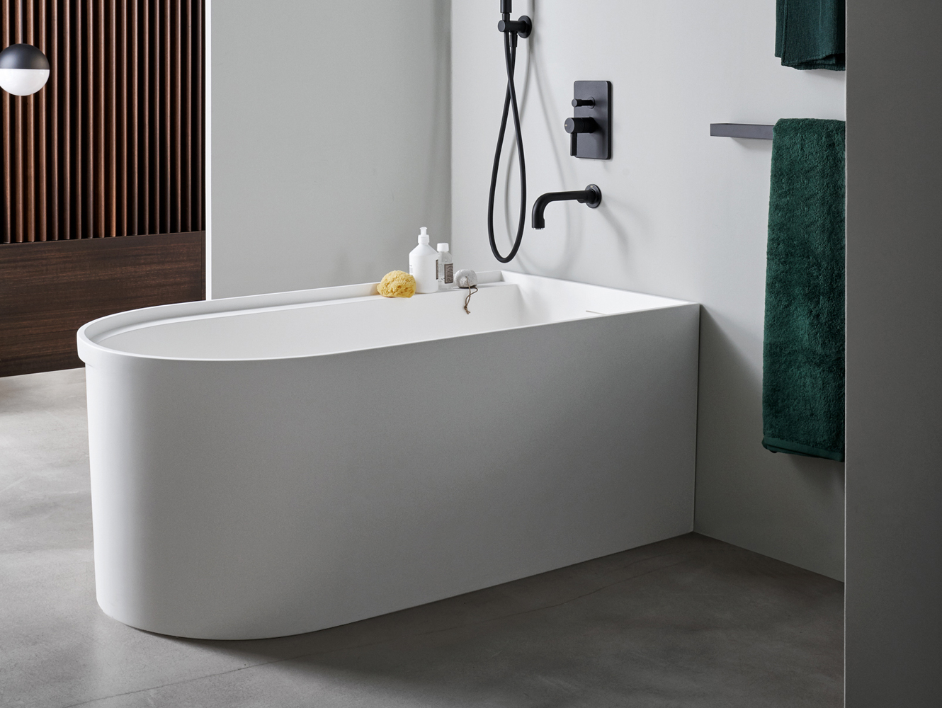 CIELO-VASCA-FEBE-IN-LIVINGTEC