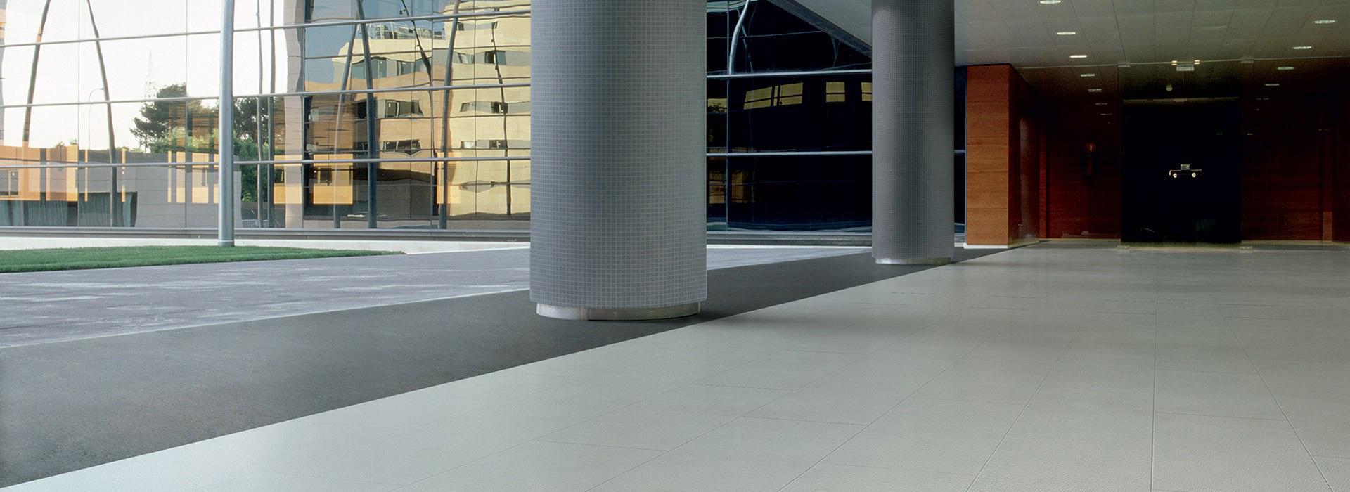 ROADS GREY CALM SMOOTH SQ. 60X60