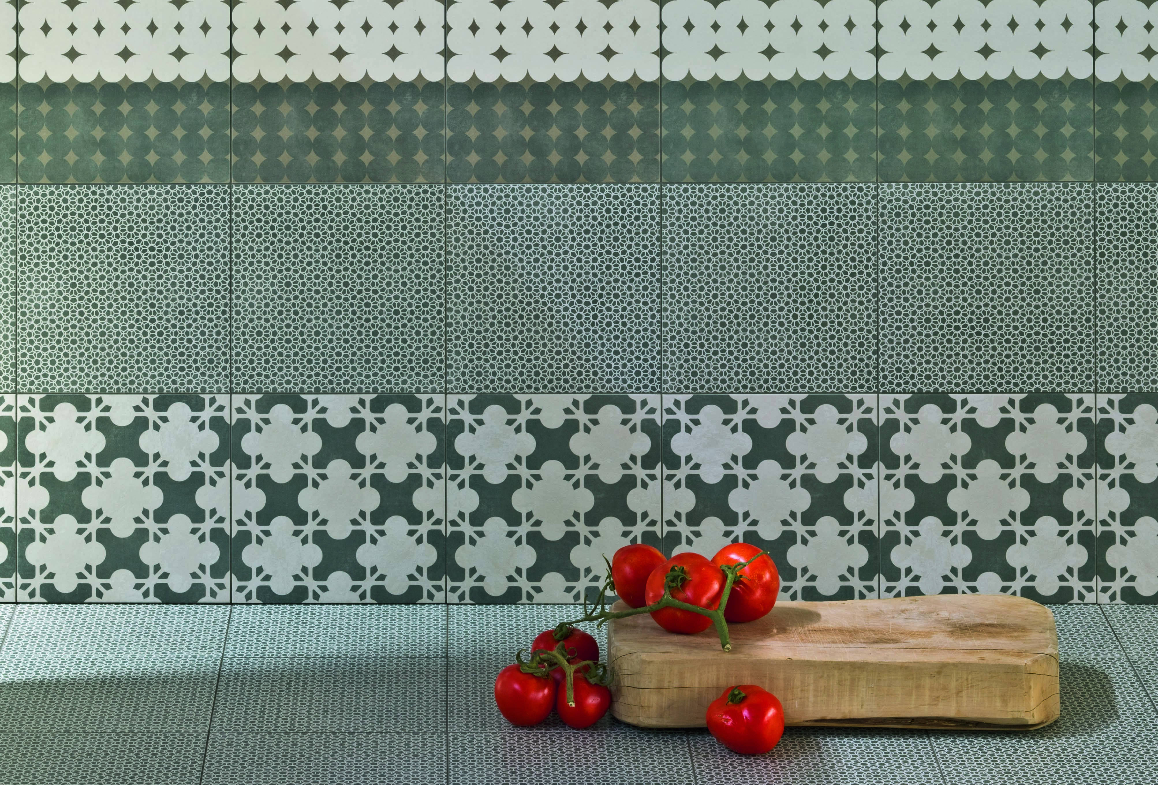 MUTINAAZULEJ-TRAMA-NERO-20x20